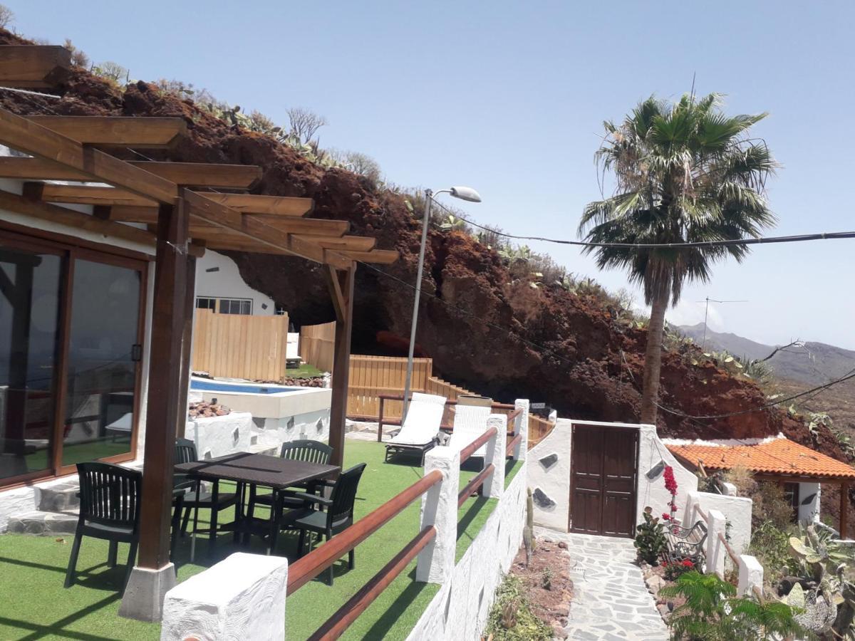 Villa Cueva Rural " Old London " With Jacuzzi And Swimming Pool à Santa-Cruz de Ténérife Extérieur photo
